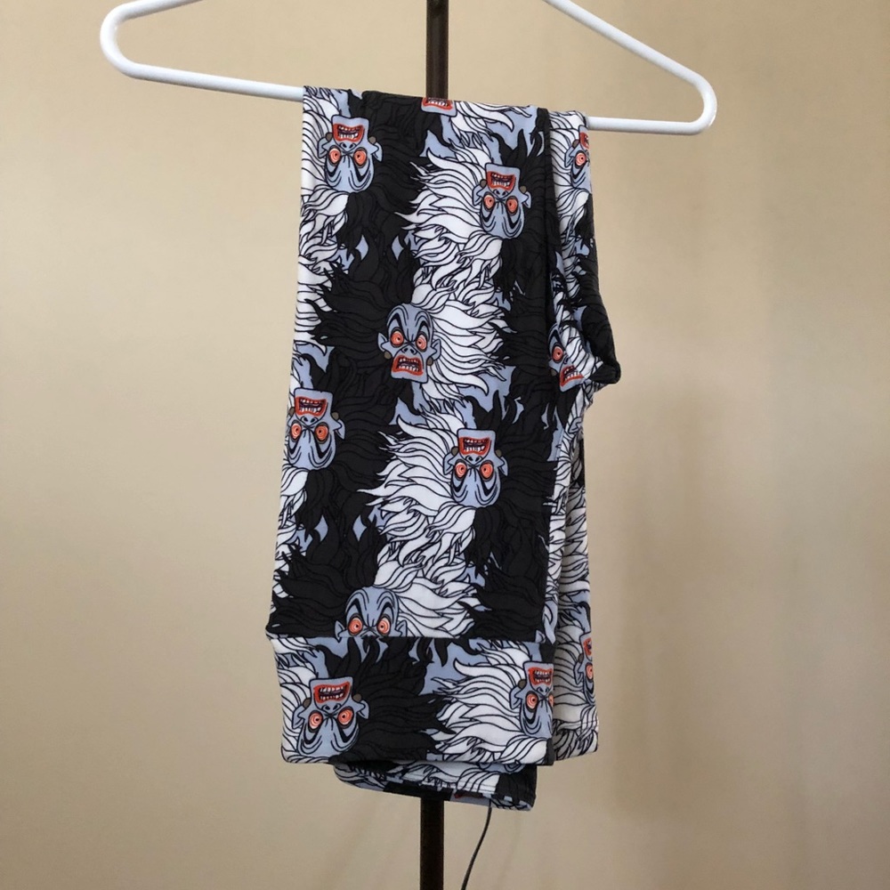 LuLaRoe OS leggings